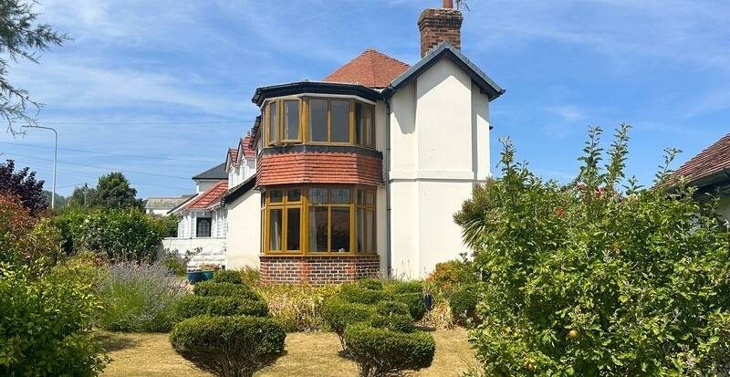 Enderley, 117 Glan Y Mor Road