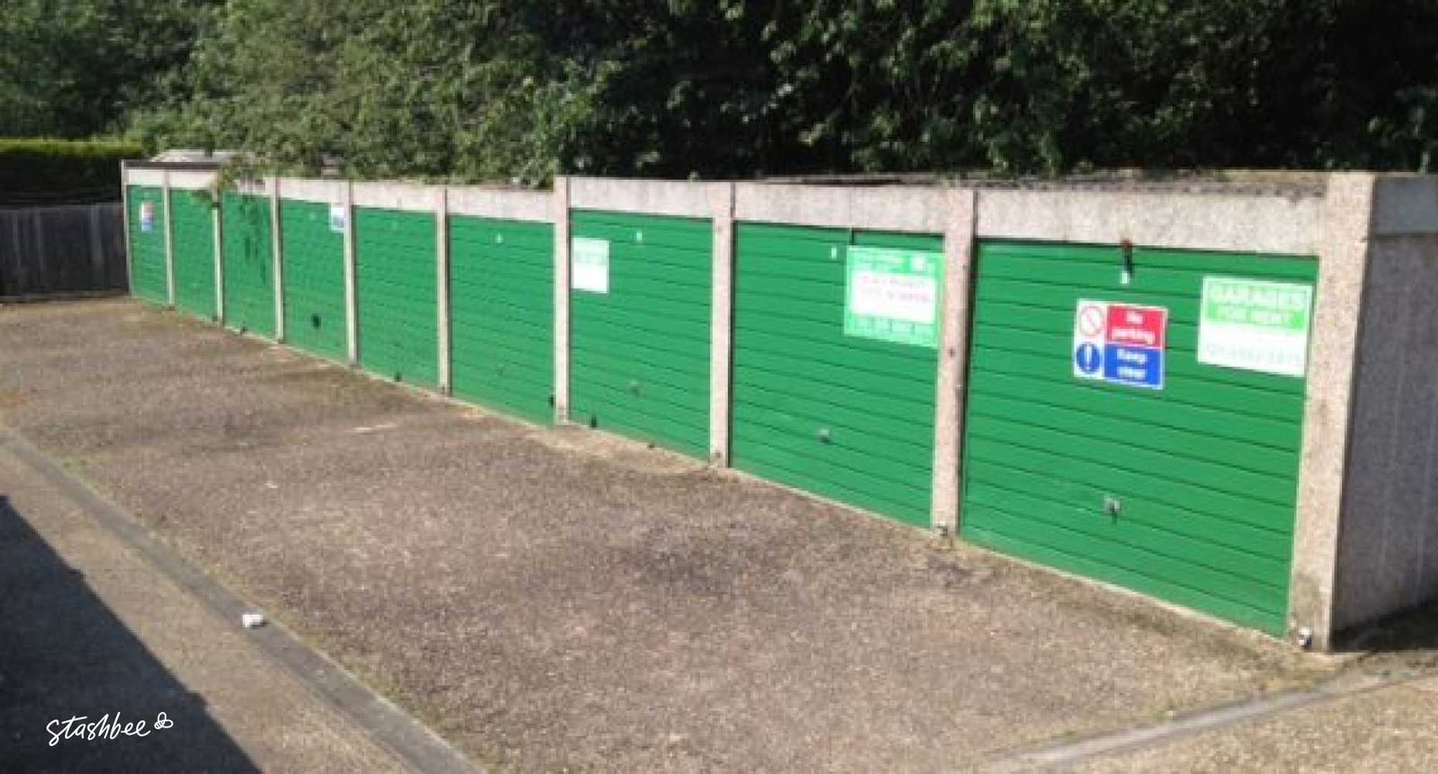 Lock-up Garage to Rent at Peregrine Close, WD25 9AQ