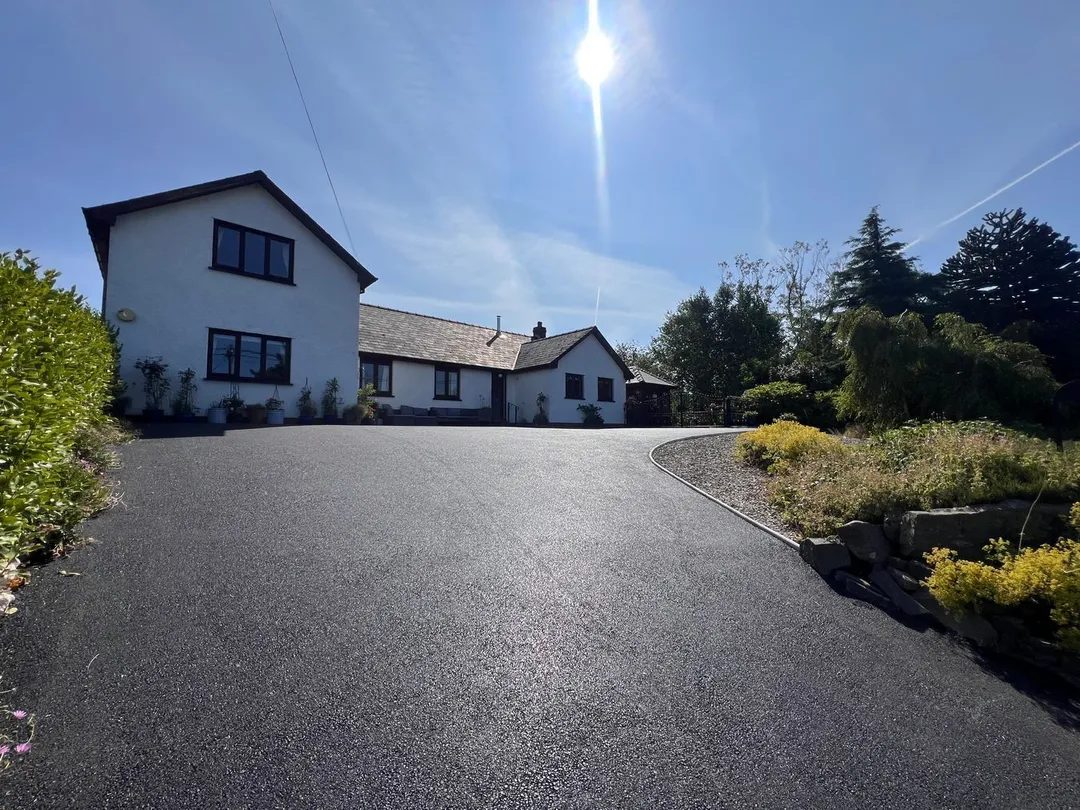 Llandysul: smallholding with paddocks
