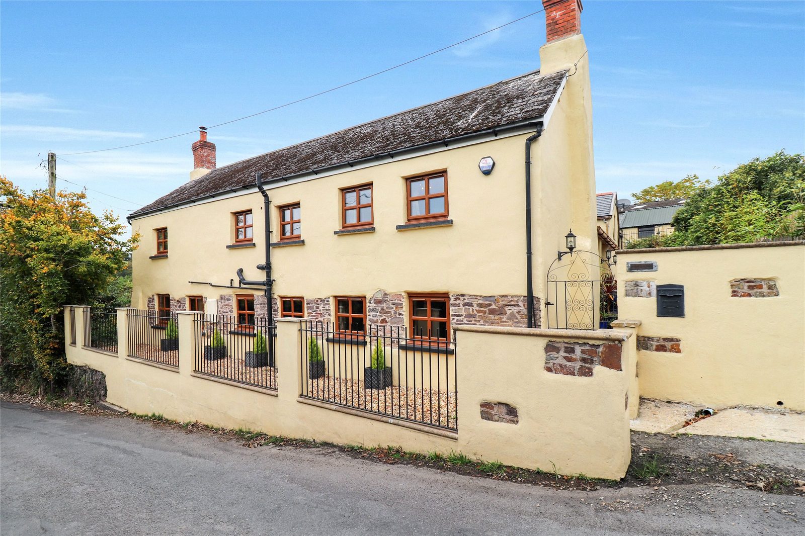 Equestrian with outbuildings, South Molton