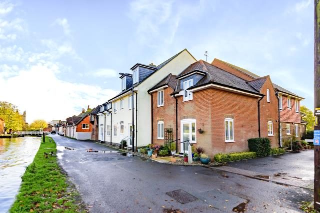 West Mills, Newbury, RG14