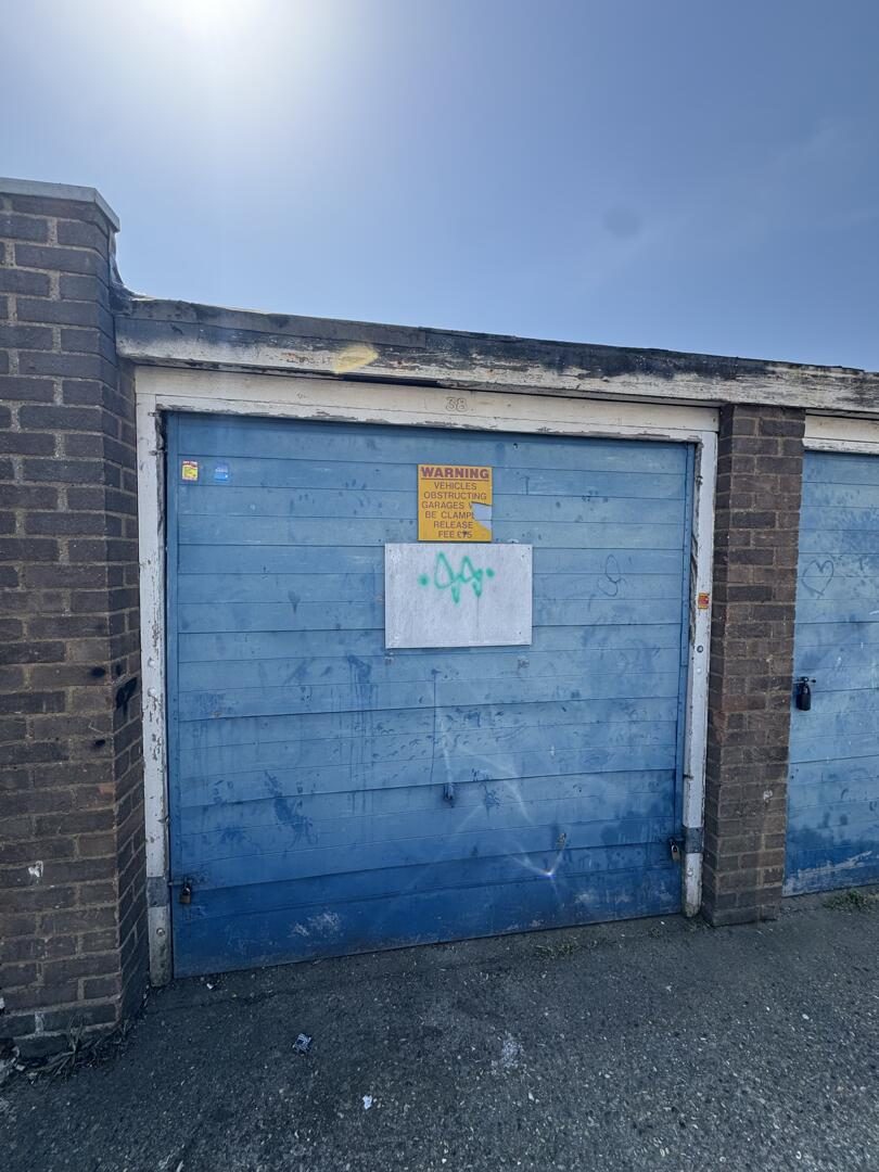 Garage at Grover Walk, Corringham