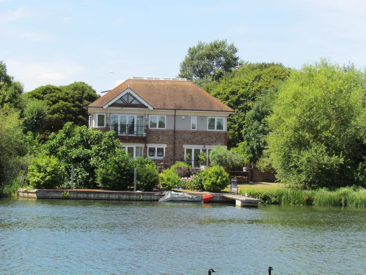 Laleham Reach Cherstey KT16 8RP