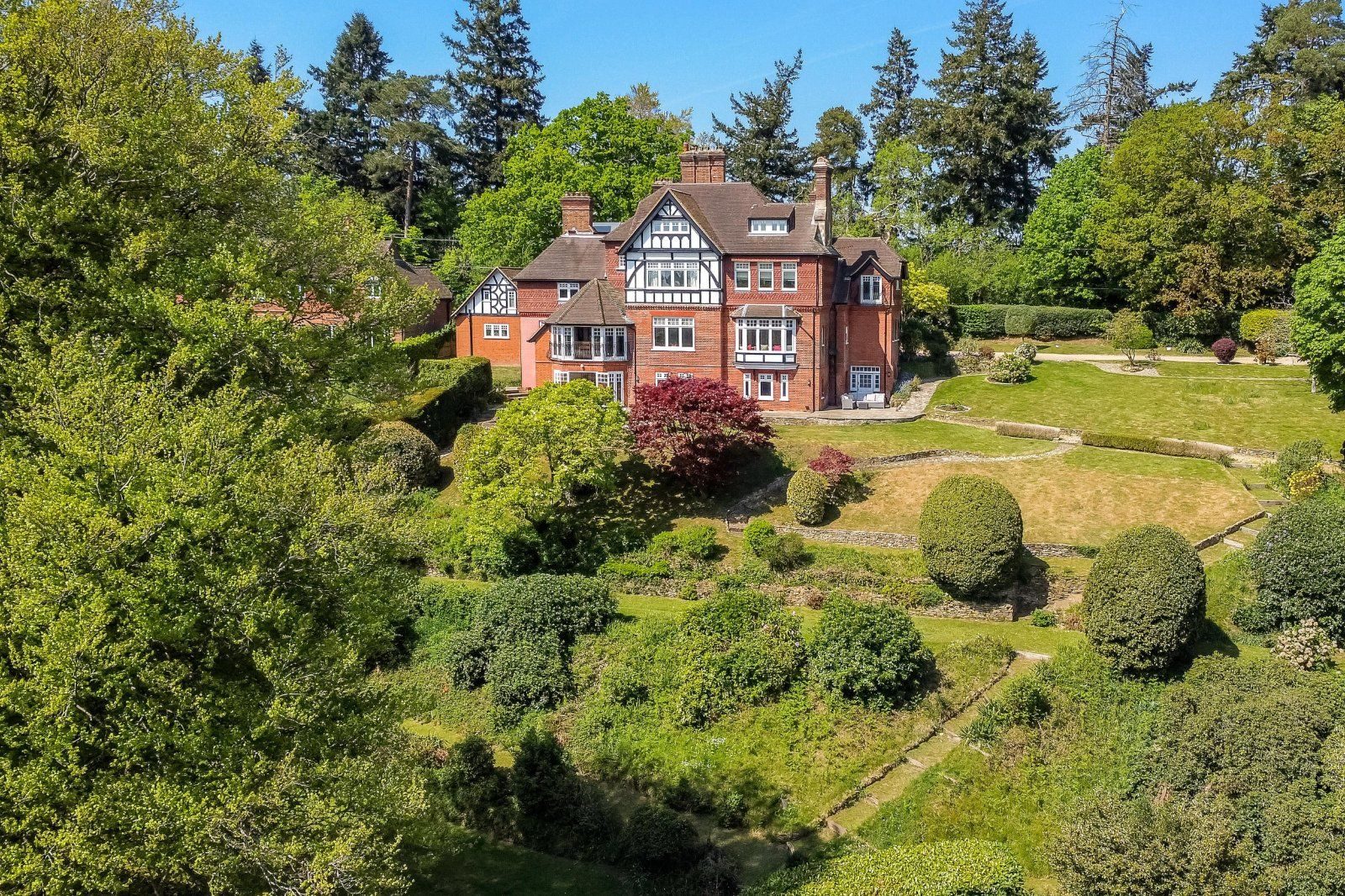 Godalming Surrey GU8 5PR Church Lane, Witley