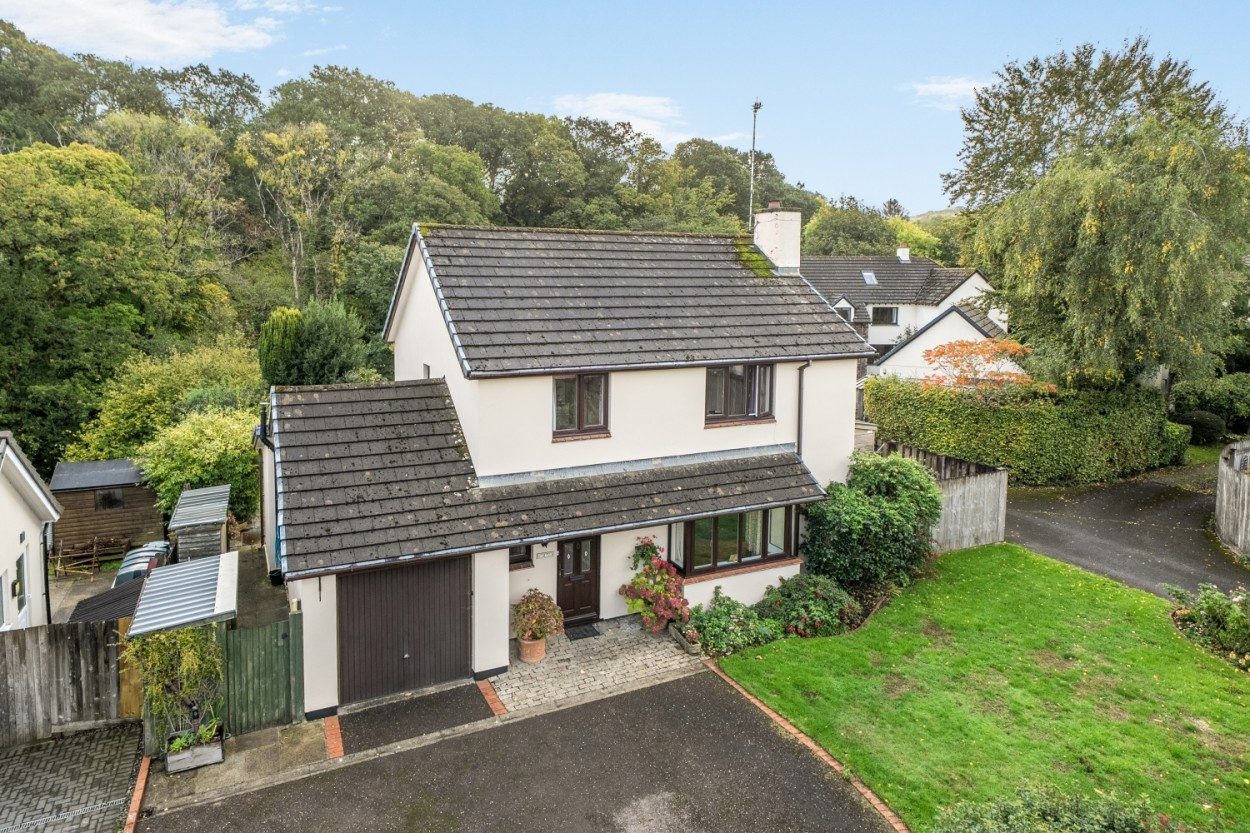 Oaktree Park, Sticklepath, Okehampton, Devon, EX20