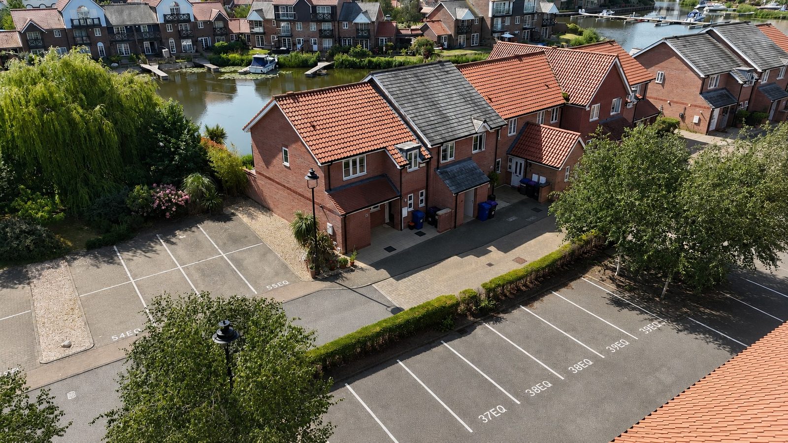Ellisons Quay, Burton Waters, Lincoln