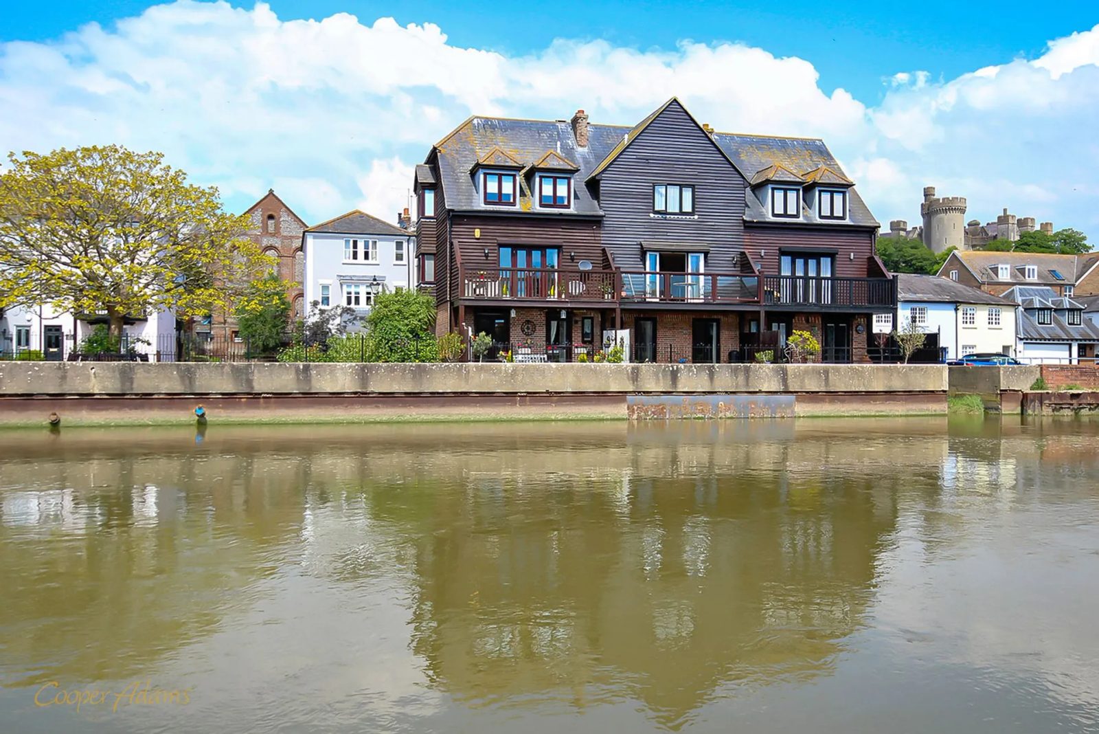 Nineveh Shipyard, Arundel, BN18