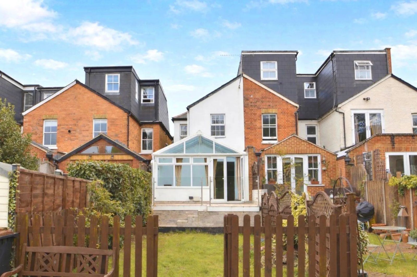 Radnor Road, Weybridge, KT13