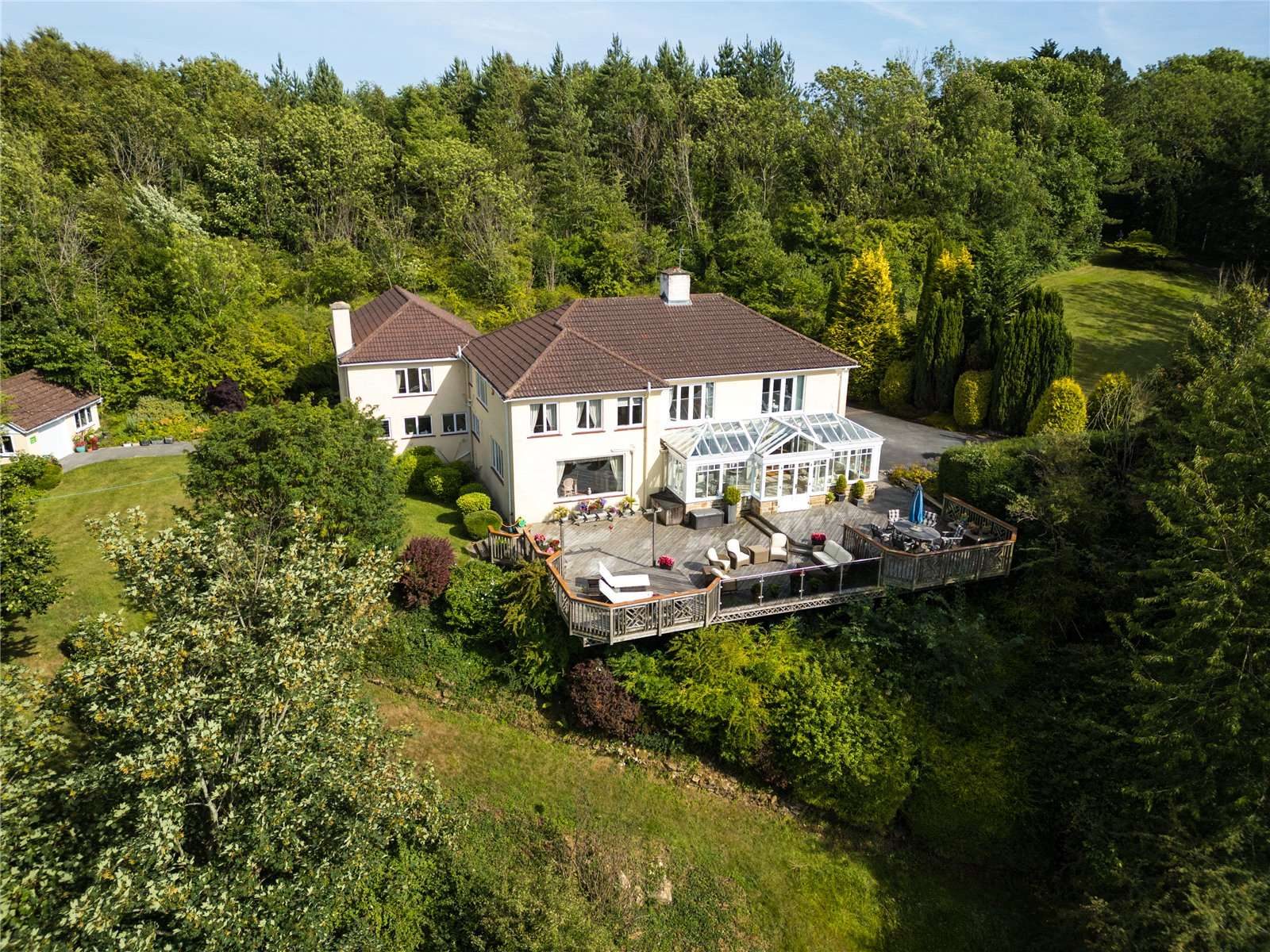 House with a mooring, Wetherby