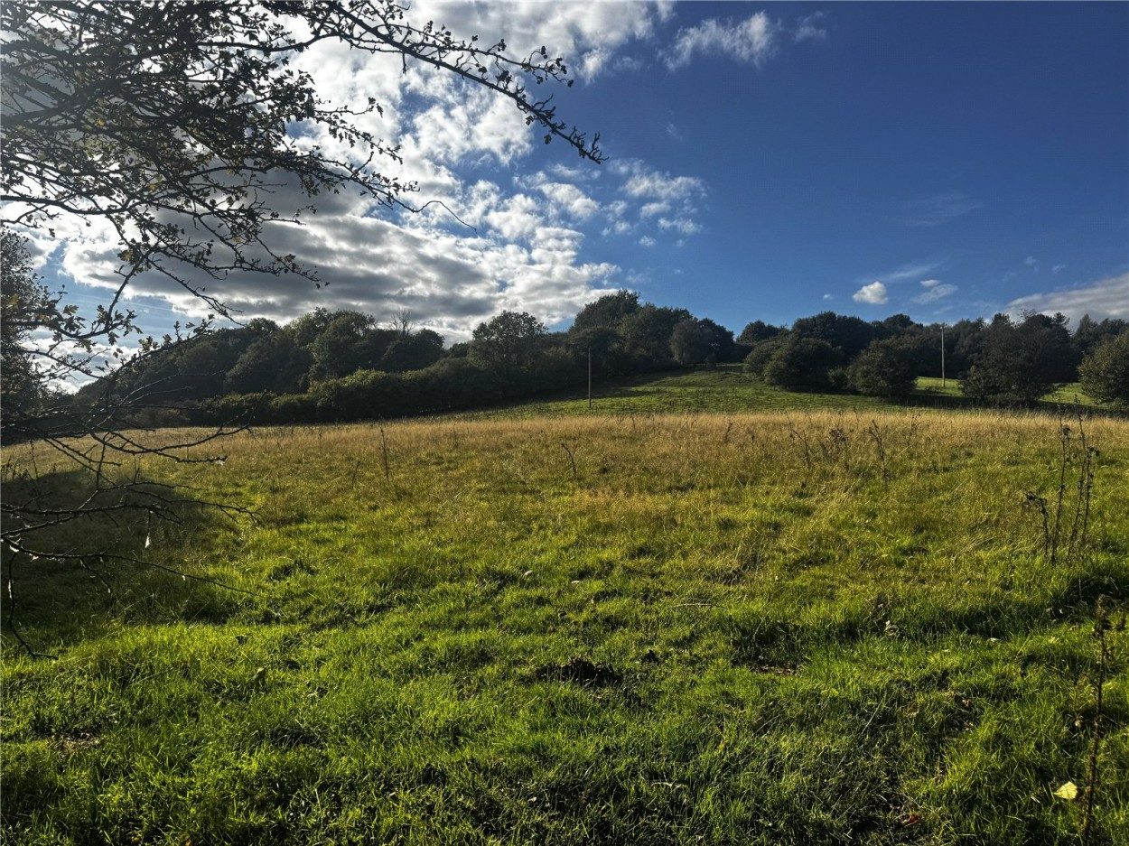Llanfihangel, Powys