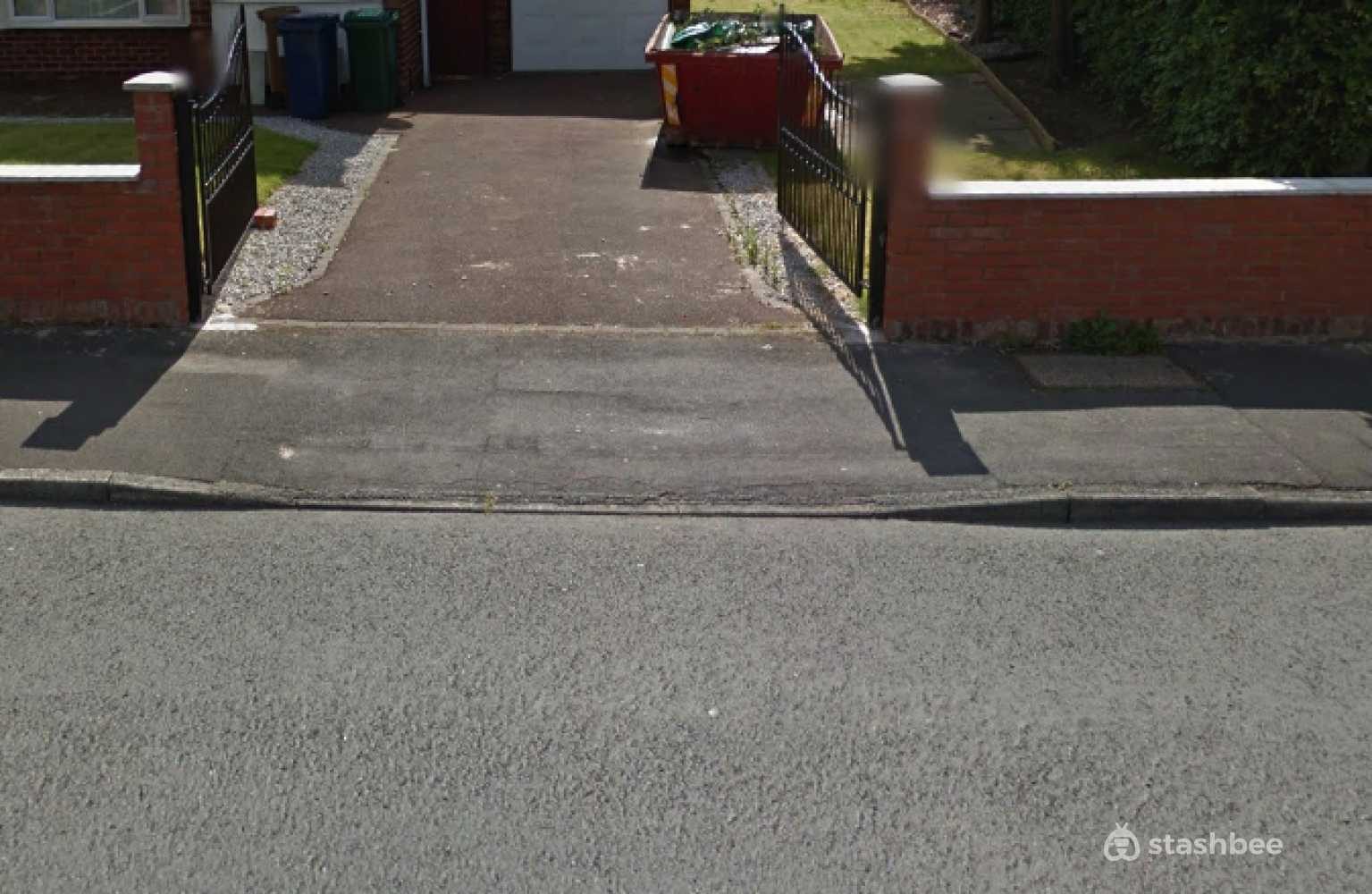 Parking Space to Rent in Chester, CH3