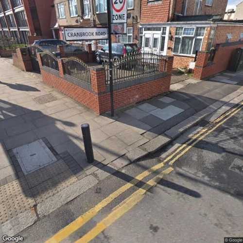 Parking Space to Rent in Hounslow, TW4