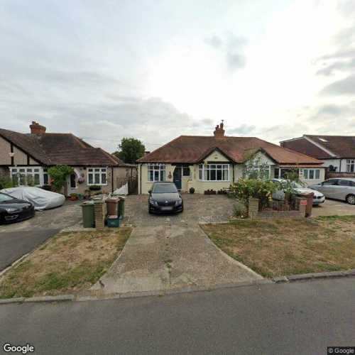 Parking Space to Rent in Worcester Park, KT4