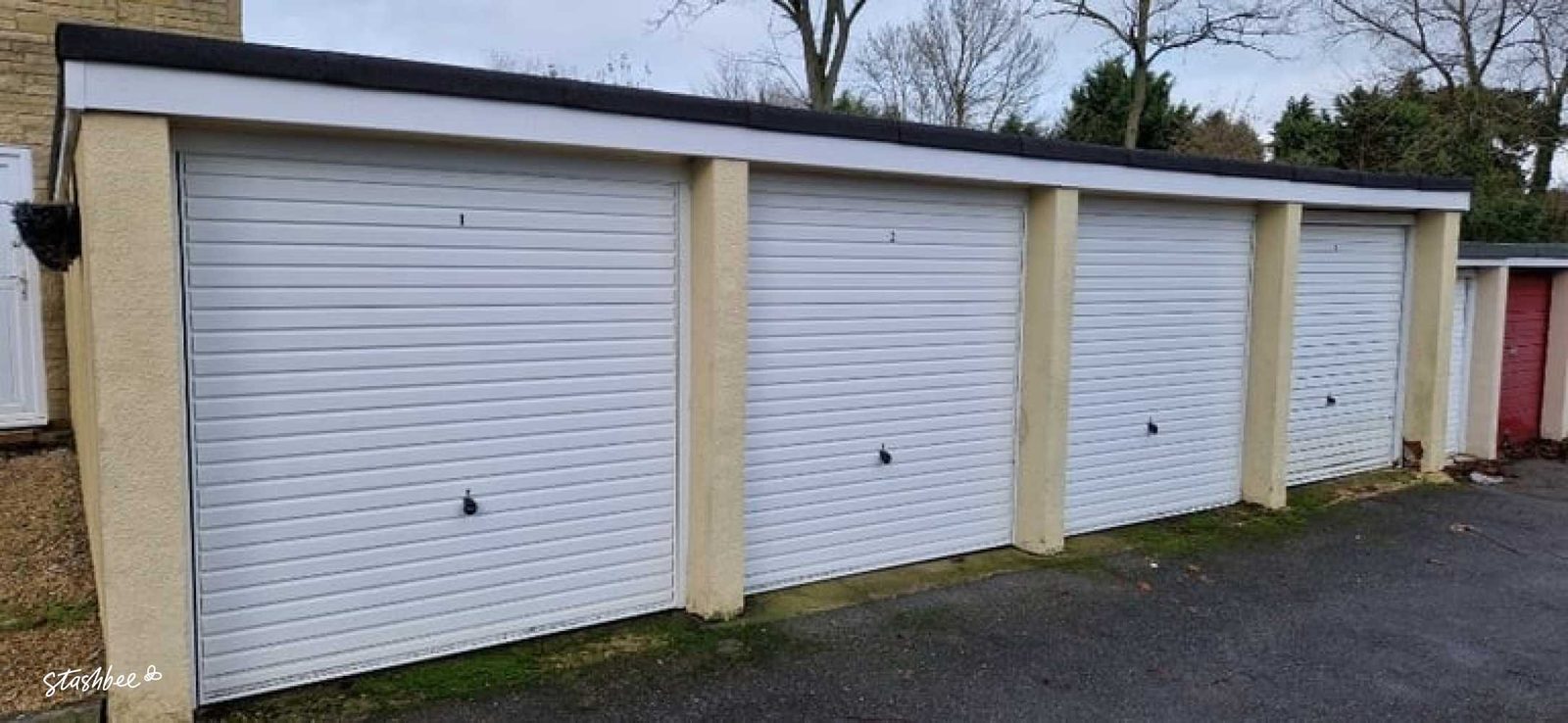 Lock-up Garage to Rent on Foxbury (adj House 11) Off Newbury Street, Lambourn