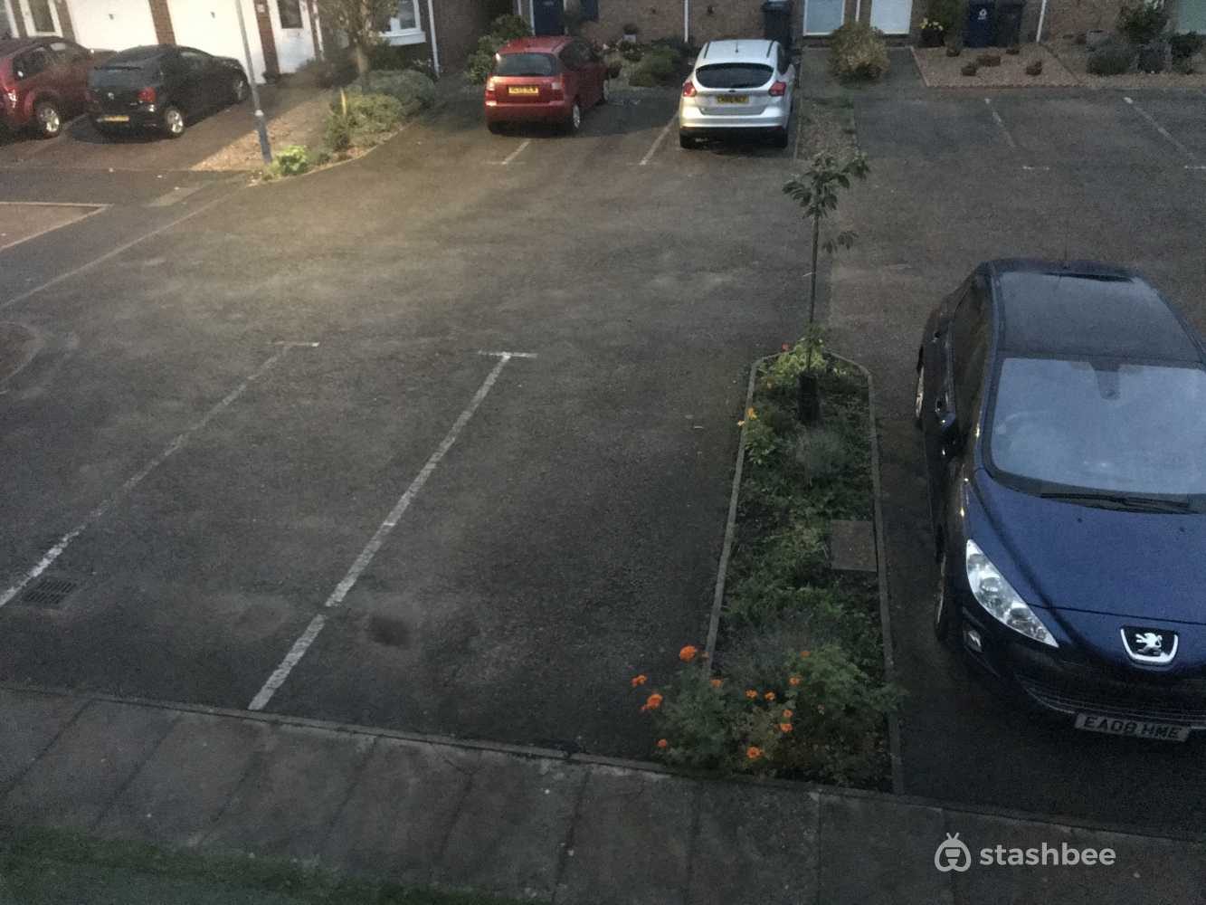 Parking Space to Rent in St Neots, PE19