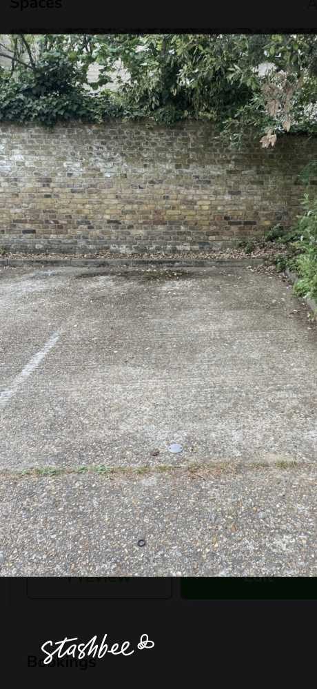 Parking Space to Rent in South West London, SW19