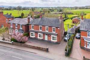 London Road, Woore