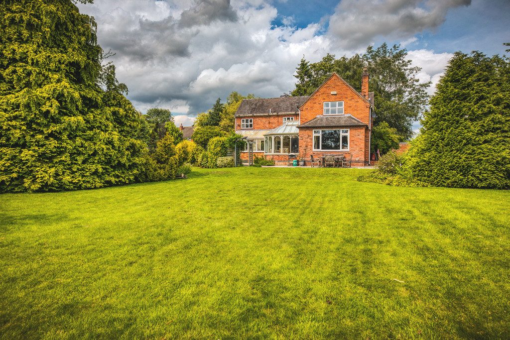 Smallholding with outbuildings in Shirley