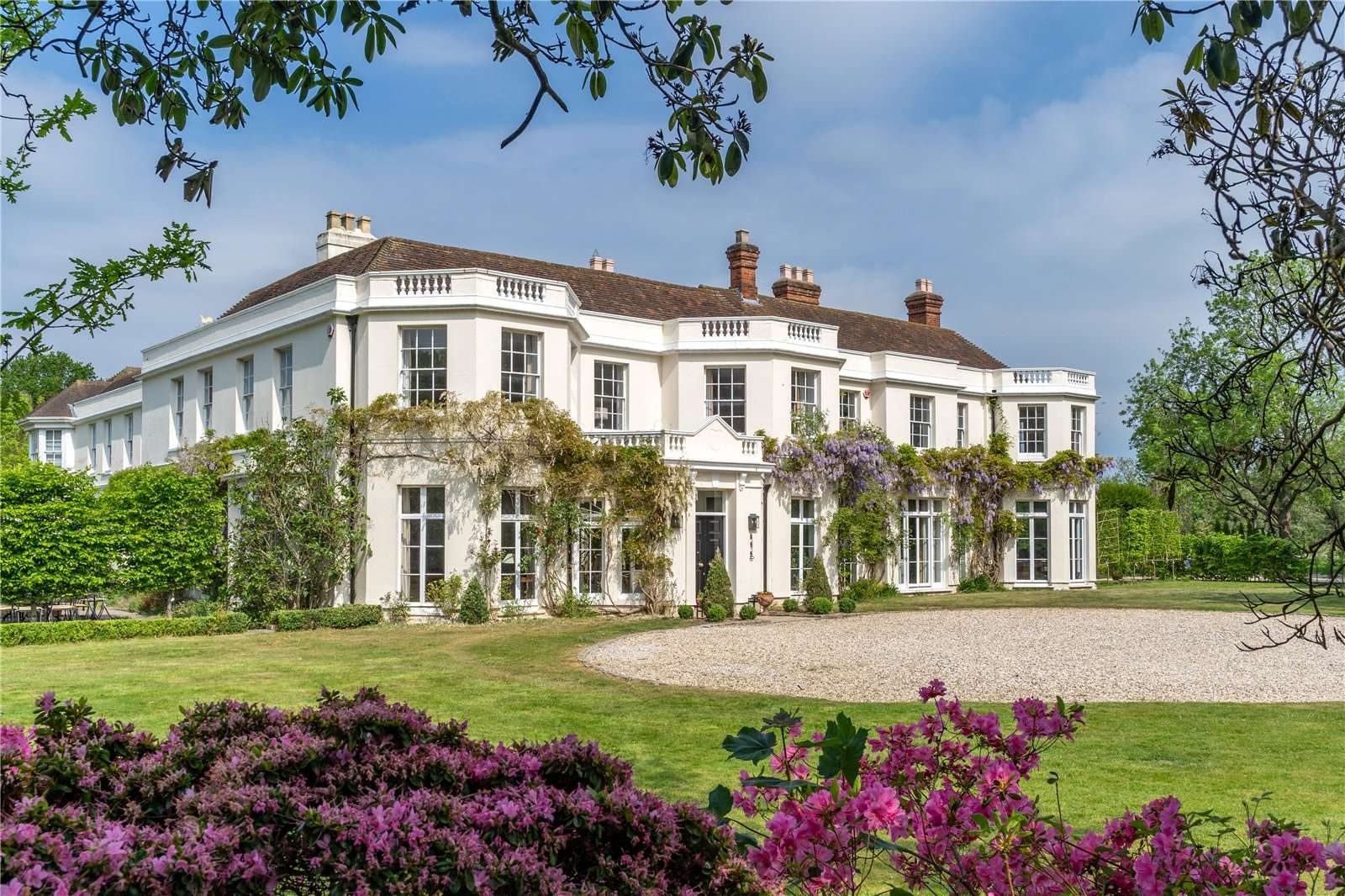 Grade II listed country house, Hurst