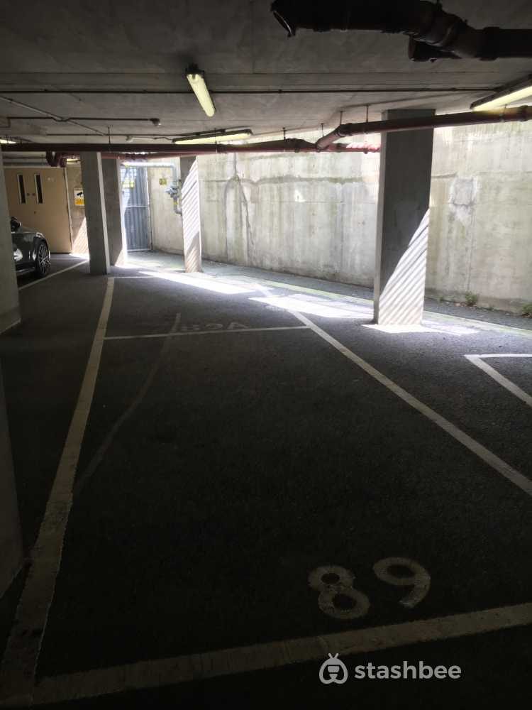 Parking Space to Rent in East London, E14