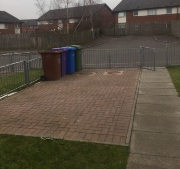 Parking on Dalserf Place, G31