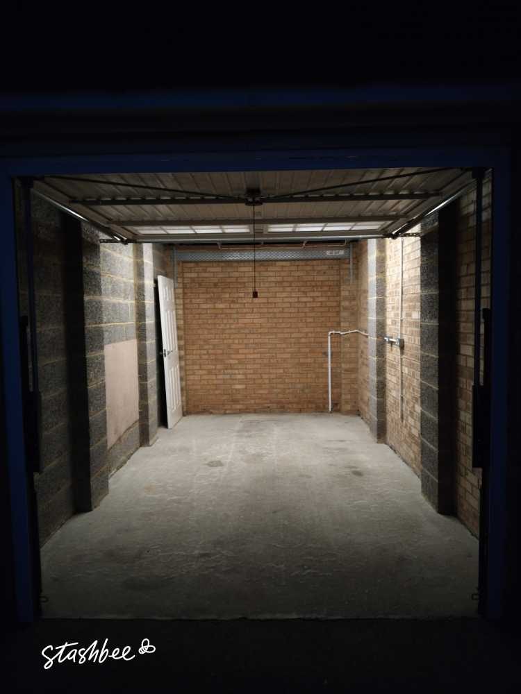 Garage to Rent in Northampton, NN4