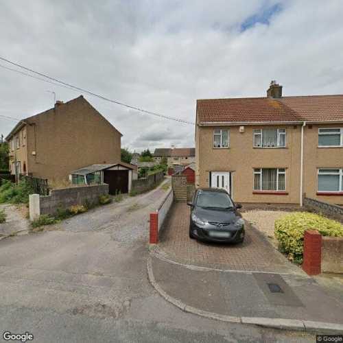Lock-up Garage to Rent at Pettigrove Gardens, BS15 9QL