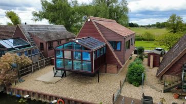 103 Lakeside, Isleham Marina, Fen Bank, Isleham, Ely, Cambridgeshire