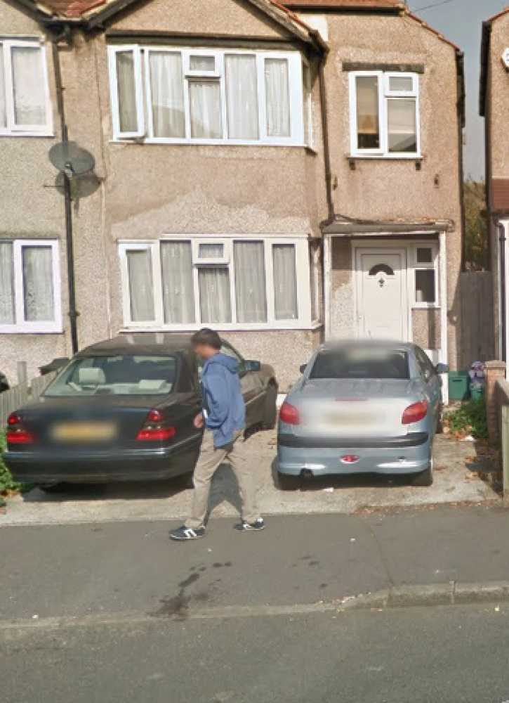 Parking Space to Rent in London, CR4