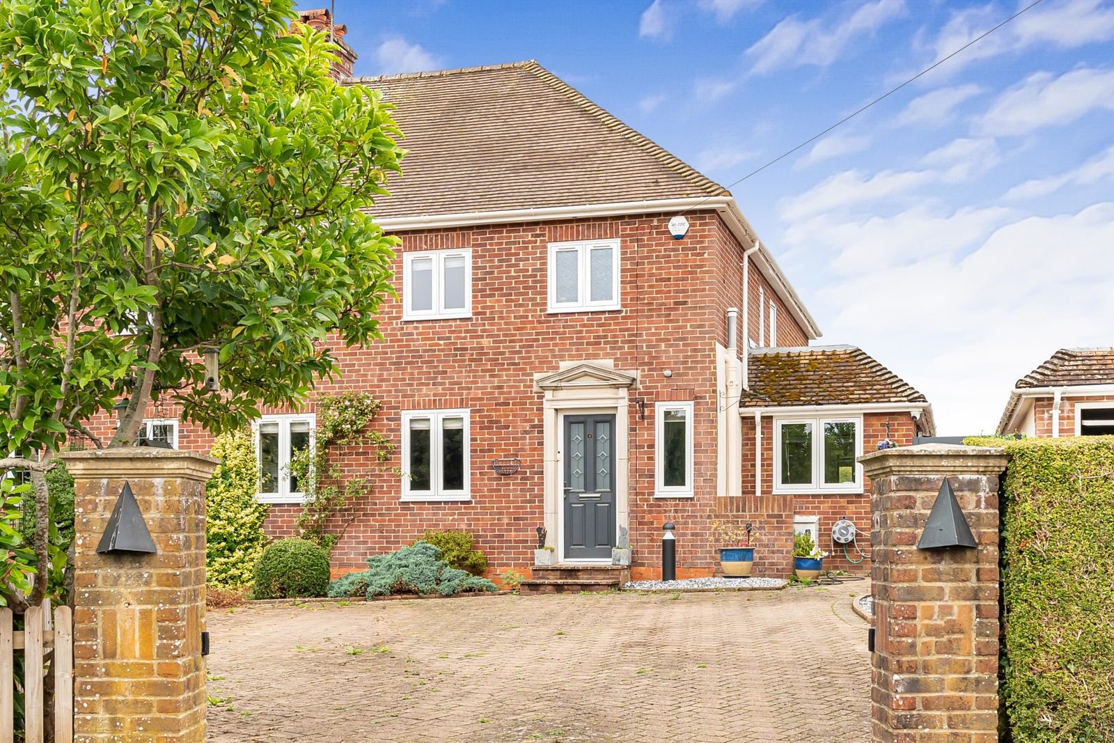 Ferney Close, Hampshire
