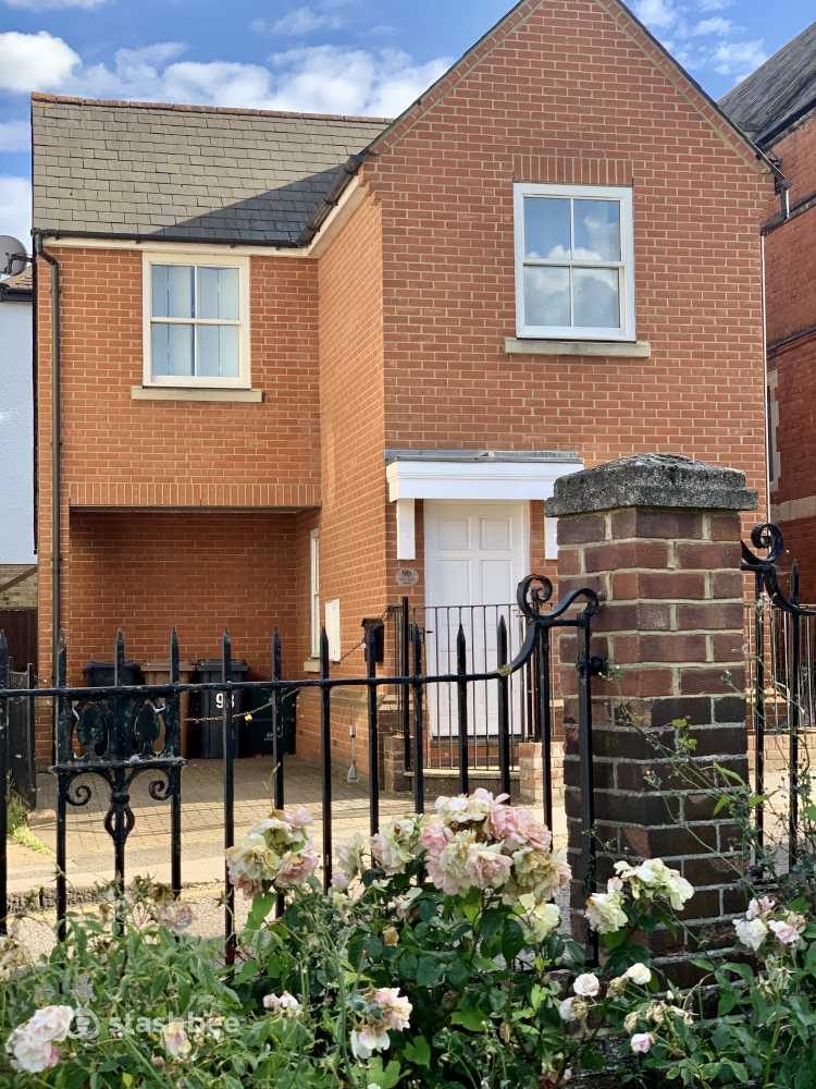 Parking Space to Rent in Bishop's Stortford, CM23