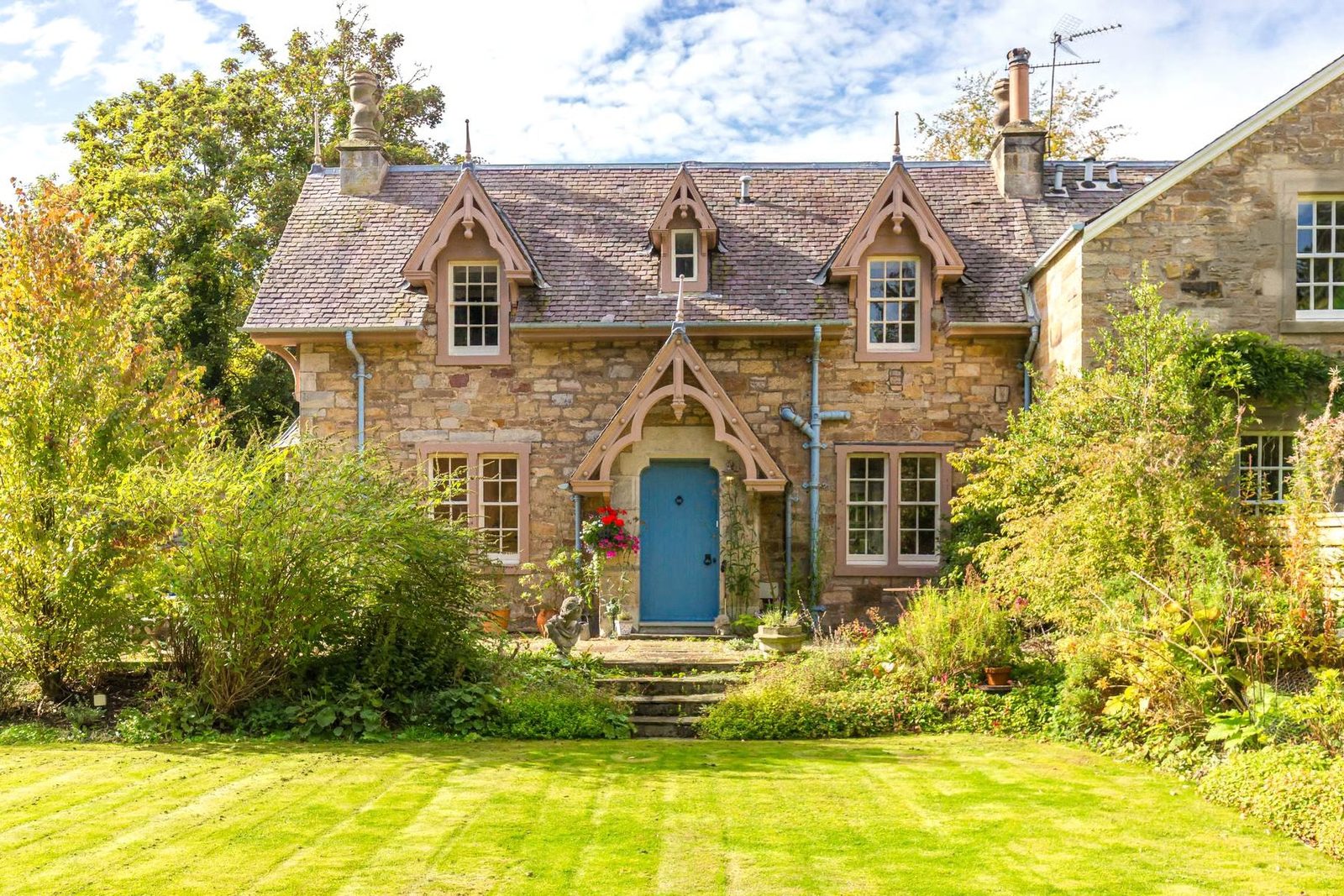 Riverside Cottage,, Newbattle Road, Newbattle, Dalkeith, Midlothian, EH22 3LJ
