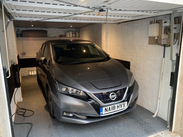 Garage on Learmonth Terrace Lane, EH4