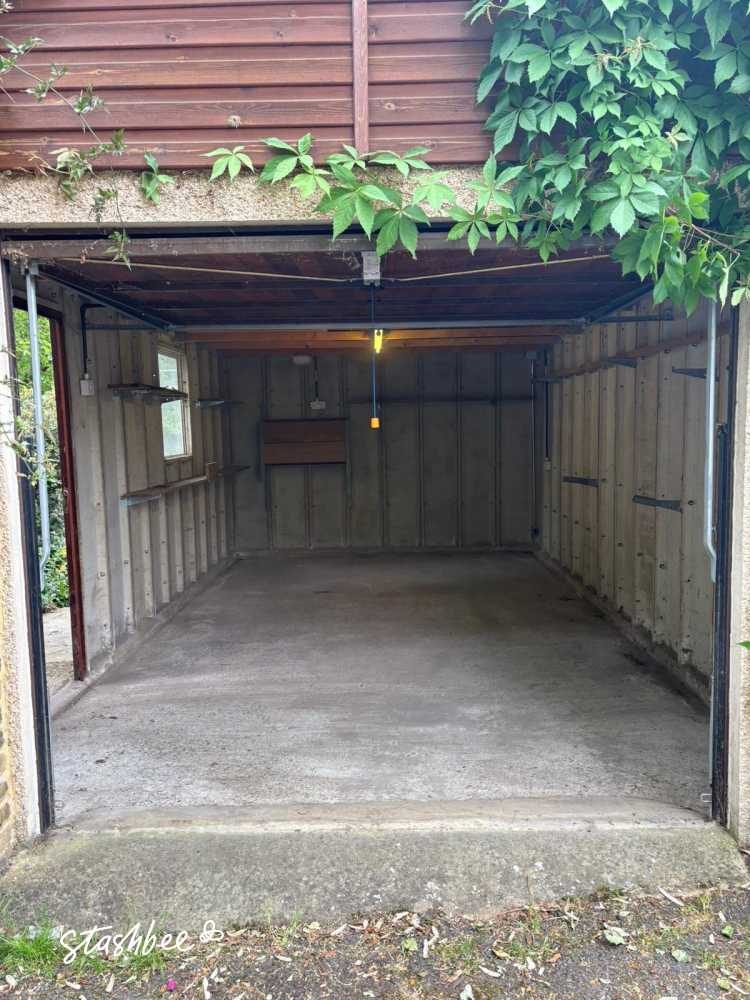 Garage to Rent in London, W14
