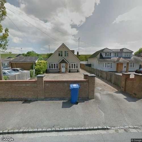 Parking Space to Rent in Staines-upon-thames, TW19