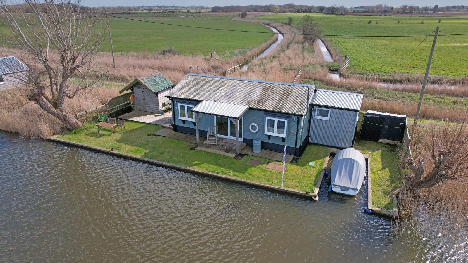Repps with Bastwick 2 Bedroom Detached Bungalow