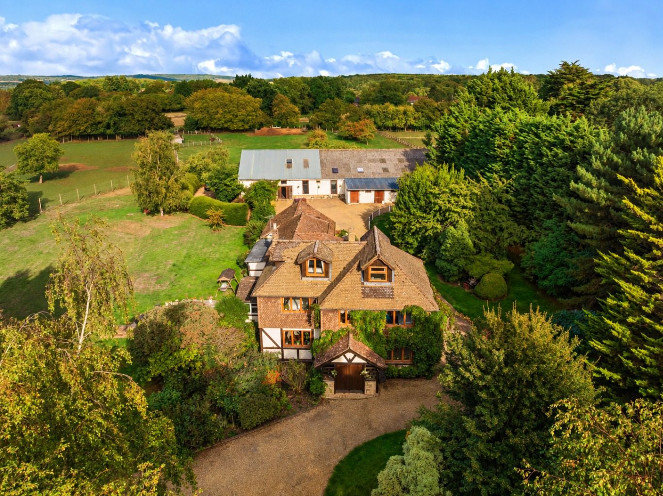 Chain free farmhouse, Gravesend