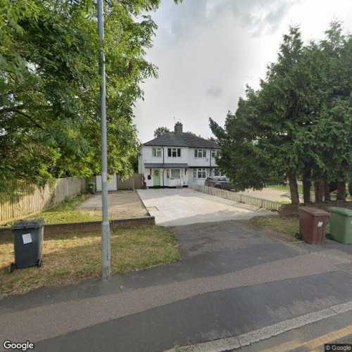 Parking Space to Rent in Potters Bar, EN6