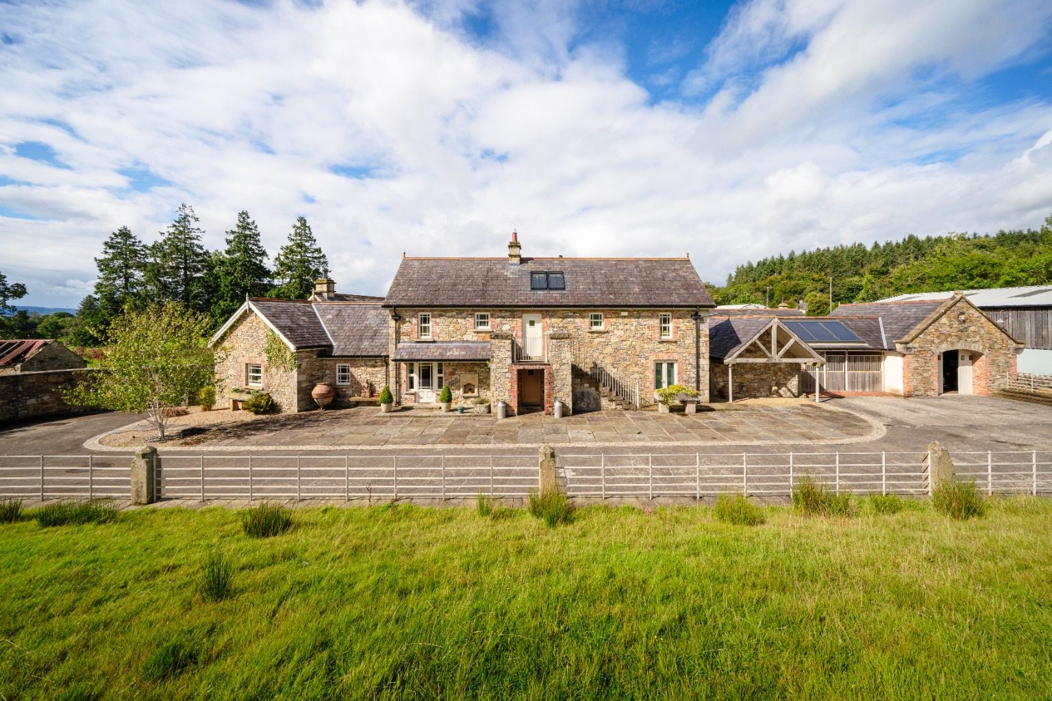 Fully refurbished Circa 10,000 sq ft Georgian home on 8 acres with home pub