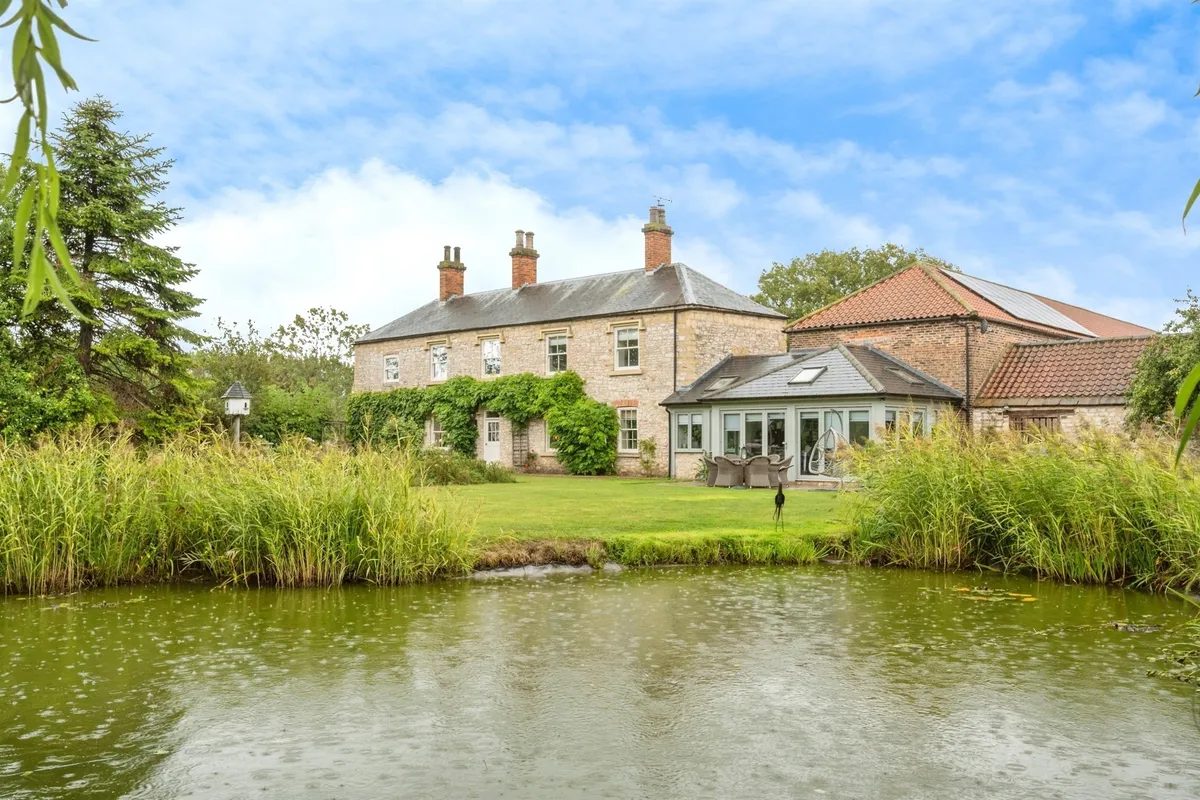 Period detached house in Doncaster