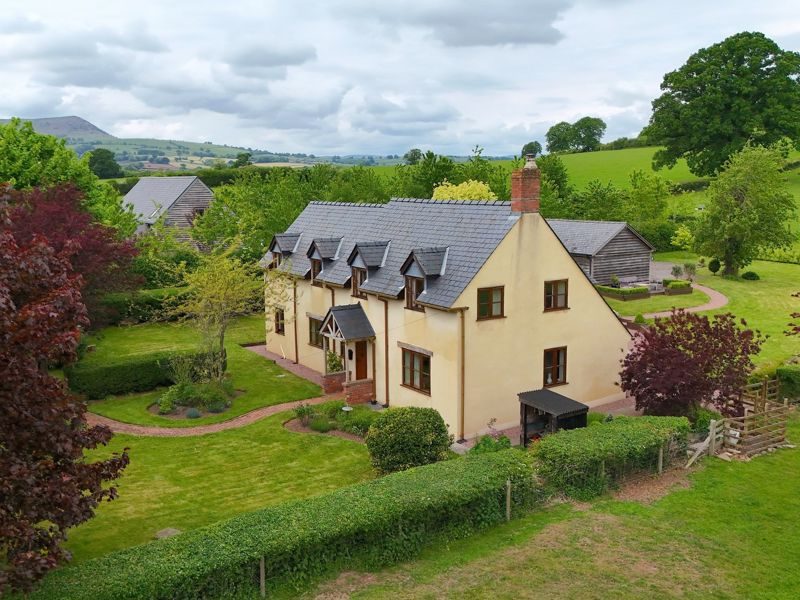Llanvetherine, Abergavenny