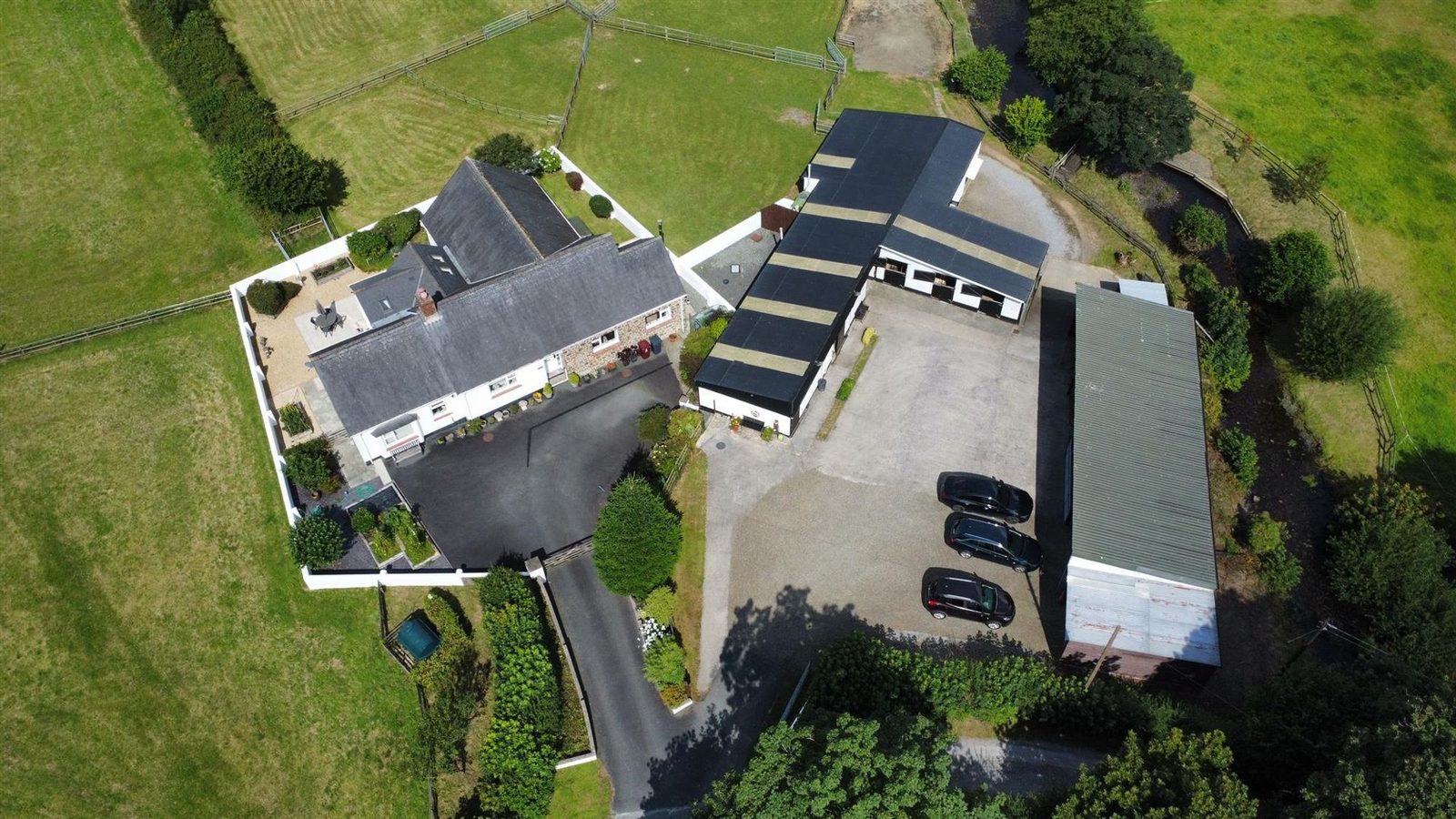 Haverfordwest: bungalow with outbuildings