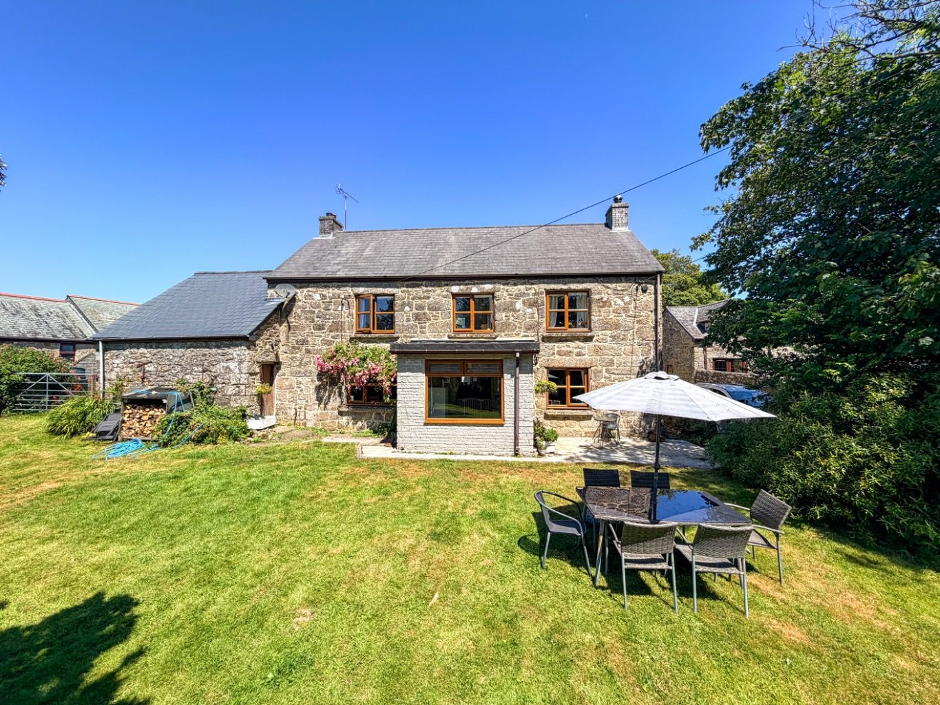Detached house with paddocks in Helston