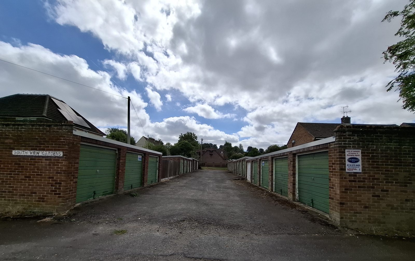 South View Gardens (opp House 59) Andover, Hampshire