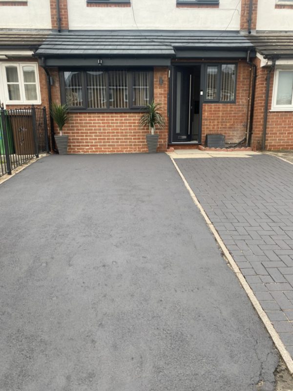 Parking on Heron Dr, NG7