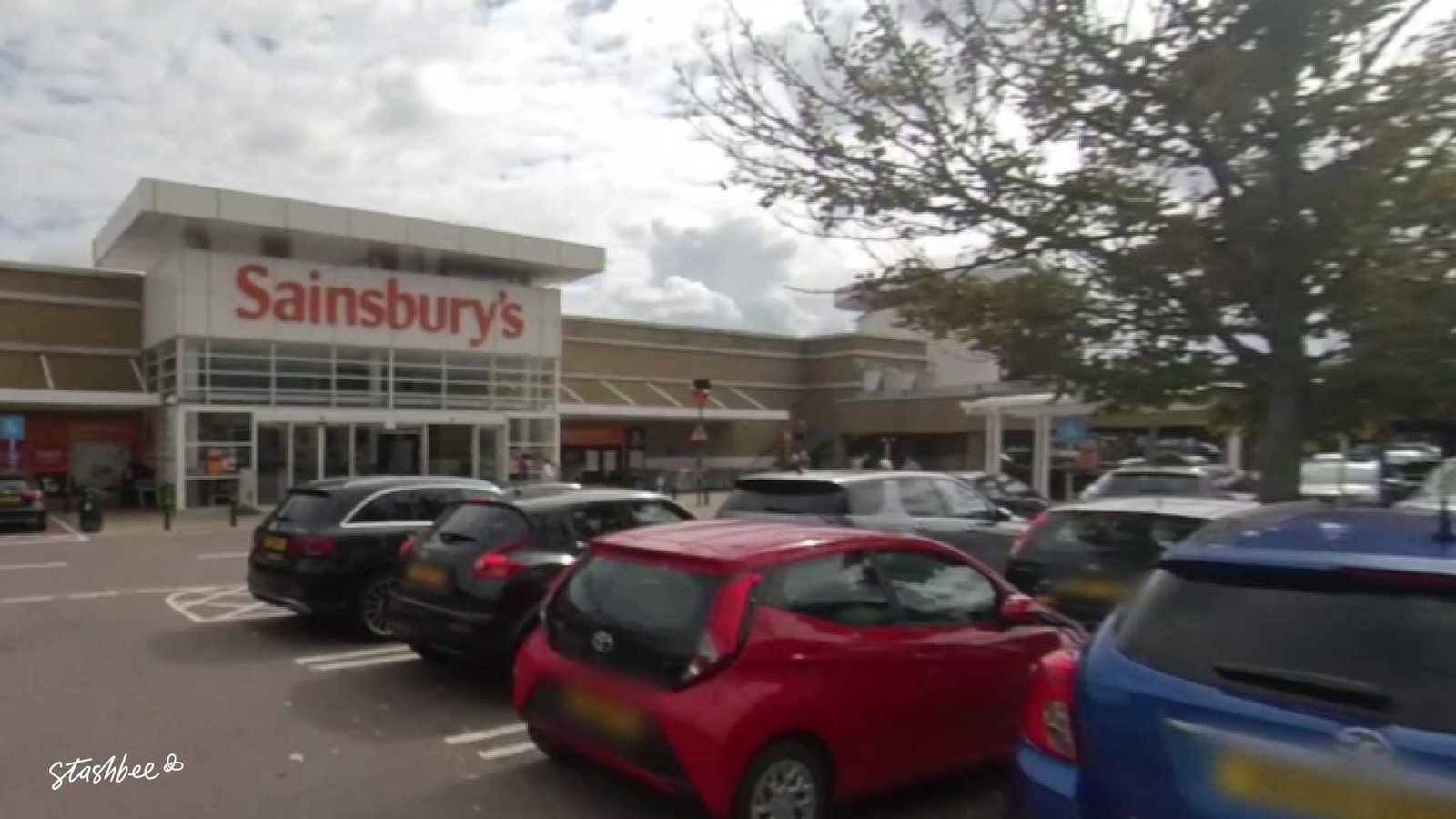 Parking at Sainsbury's Hoddesdon