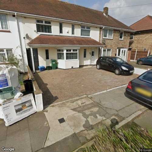 Parking Space to Rent in Ilford, IG2