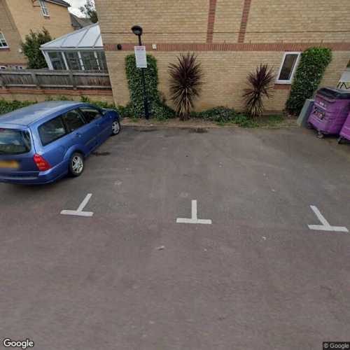 Parking Space to Rent in East London, E14