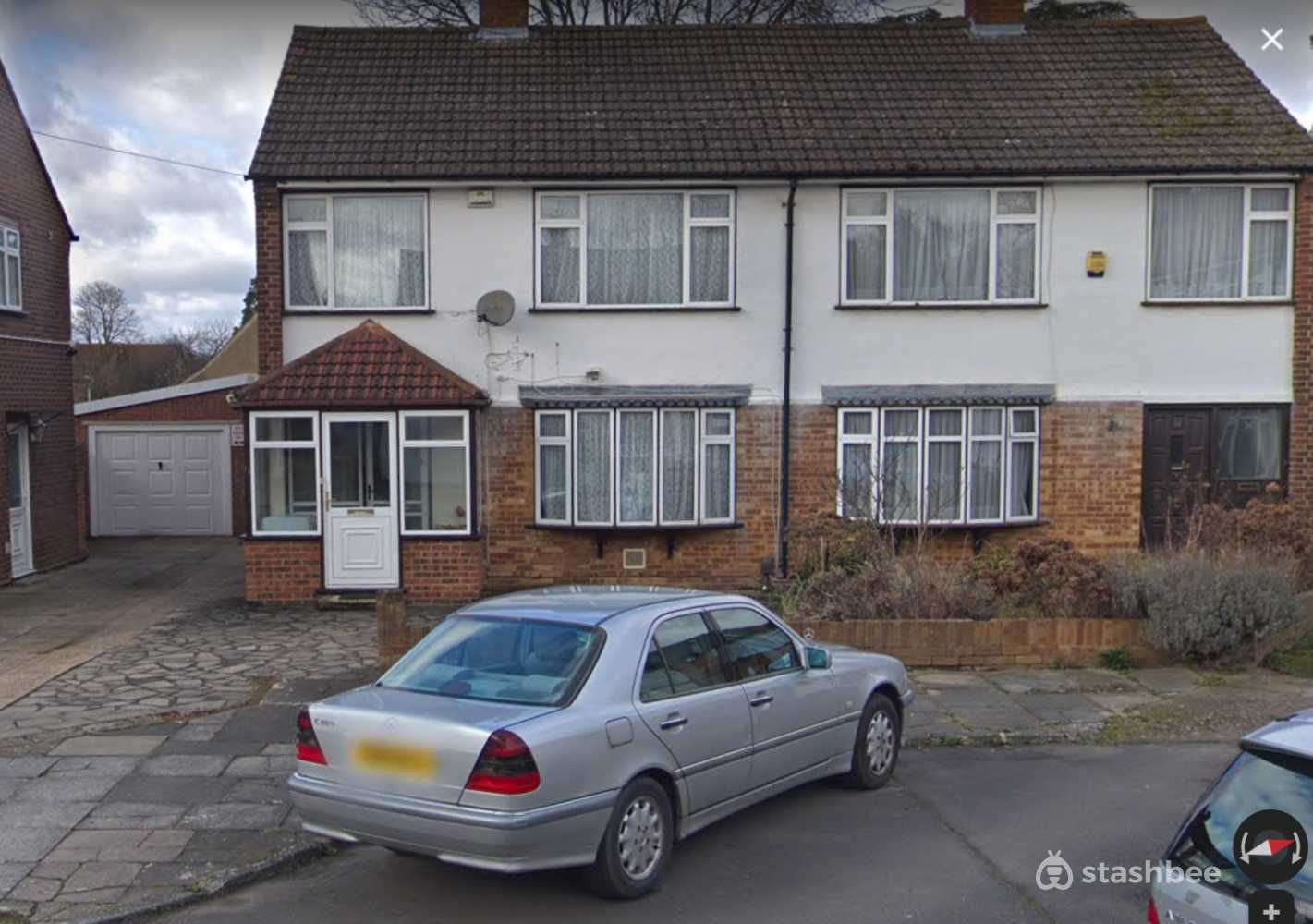 Parking Space to Rent in Hayes, UB3