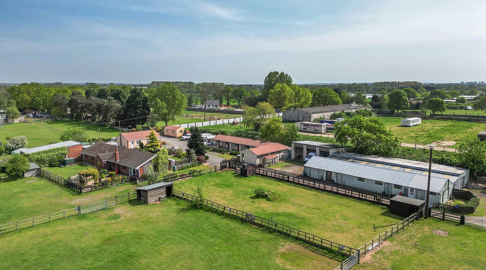 Smallholding with further land available, Girton NOTTINGHAMSHIRE
